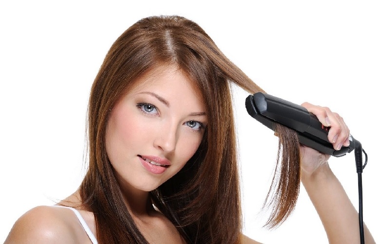 Kỹ thuật ép tóc đúng cách tại nhà