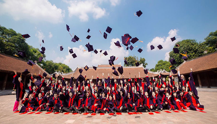 Trải nghiệm du lịch hấp dẫn tại những ngôi làng cổ